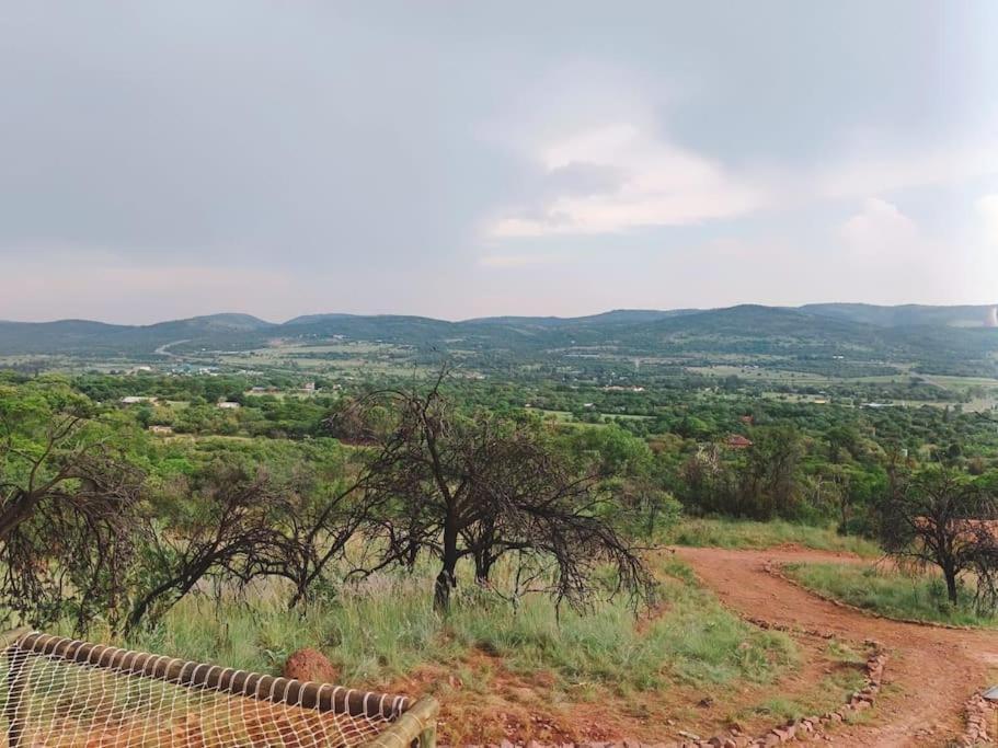 Rocky Road Mountain Lodge Pretoria Bagian luar foto